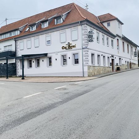 Hotel Pizzeria Da Beni Kochersteinsfeld ภายนอก รูปภาพ
