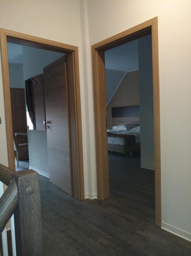 Hotel Pizzeria Da Beni Kochersteinsfeld ภายนอก รูปภาพ